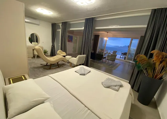 Bodrum Eason Villa & House 350M2 Full Sea View With Private Infinity Pool